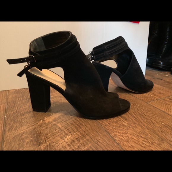Via Spiga Shooties - Picture 1 of 4